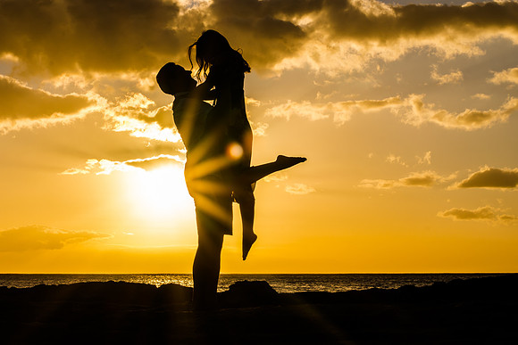 Couples Sunset I Oahu Photographer